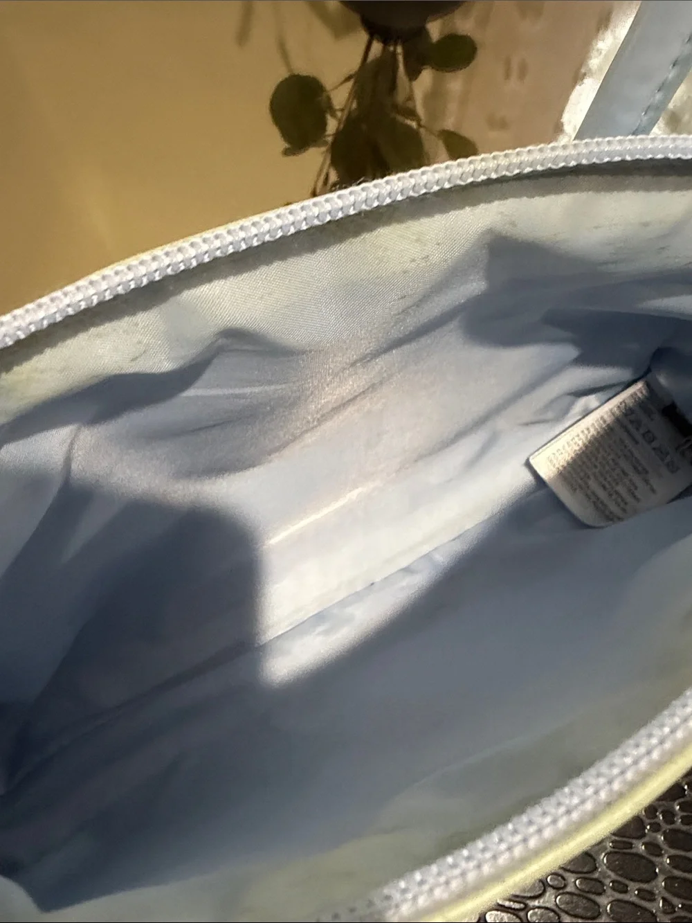 H&M sleek dome